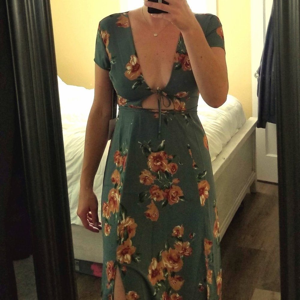 NWT Midi Floral Dress